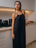 Backless Babe Dress - Black